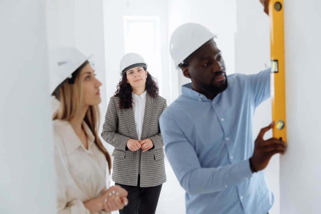 Guiding Contractor